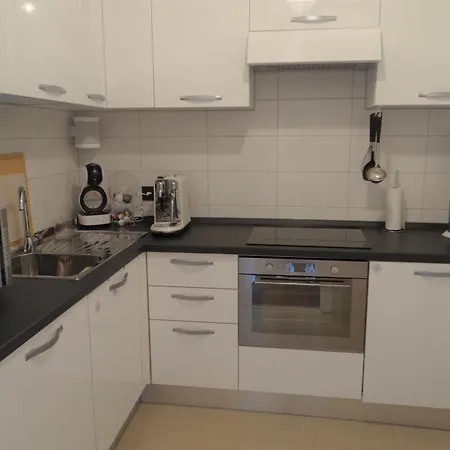 Apartment In For 4-people *