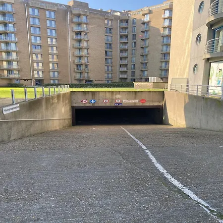 In For 4-people Apartment